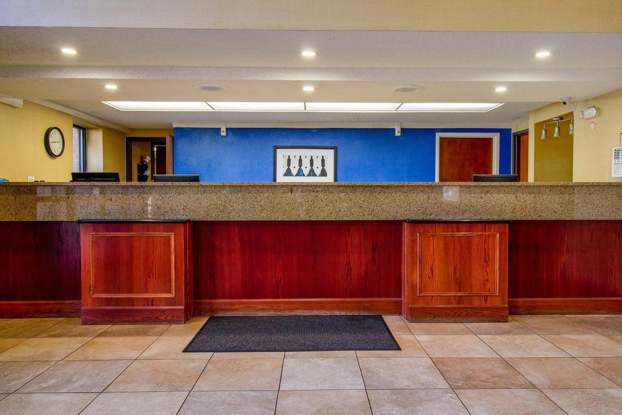Tulsa Square Hotel Central, I-44 By Oyo Dış mekan fotoğraf
