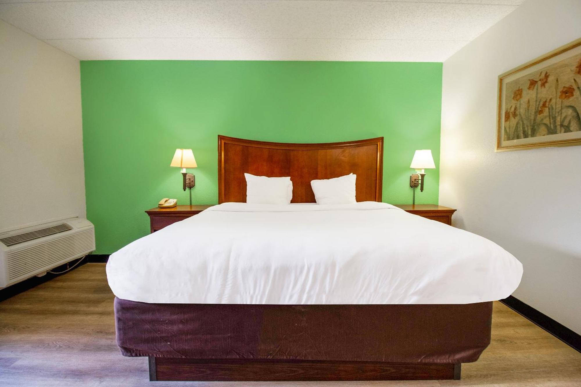 Tulsa Square Hotel Central, I-44 By Oyo Dış mekan fotoğraf